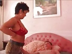 Châu á trưởng thành - i của 3