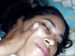 Desi trưởng thành